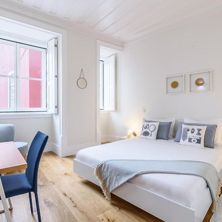 Modern Flat In Downtown Lisbon By Lovelystay Екстериор снимка