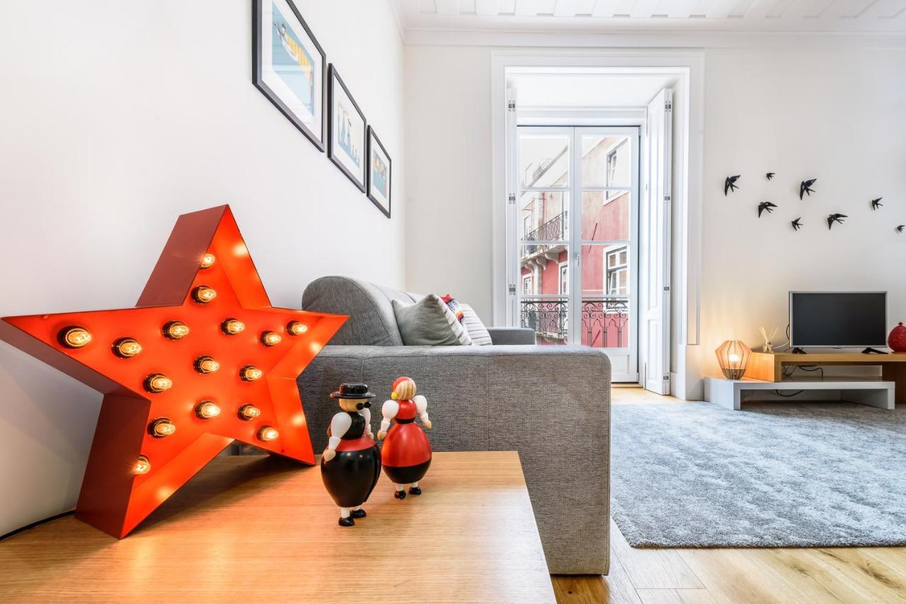 Modern Flat In Downtown Lisbon By Lovelystay Екстериор снимка