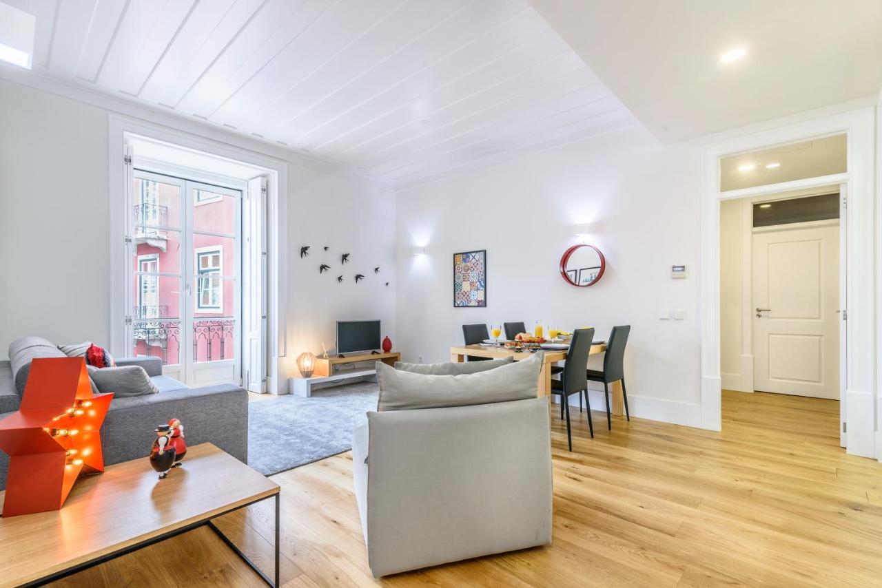 Modern Flat In Downtown Lisbon By Lovelystay Екстериор снимка