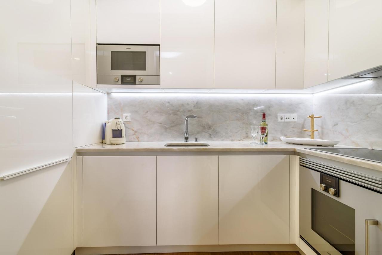 Modern Flat In Downtown Lisbon By Lovelystay Екстериор снимка